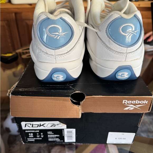 Reebok Question Low Patent Toe Carolina Blue - Picture 3 of 4